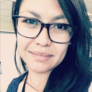 Meet your Posher, Cecilia